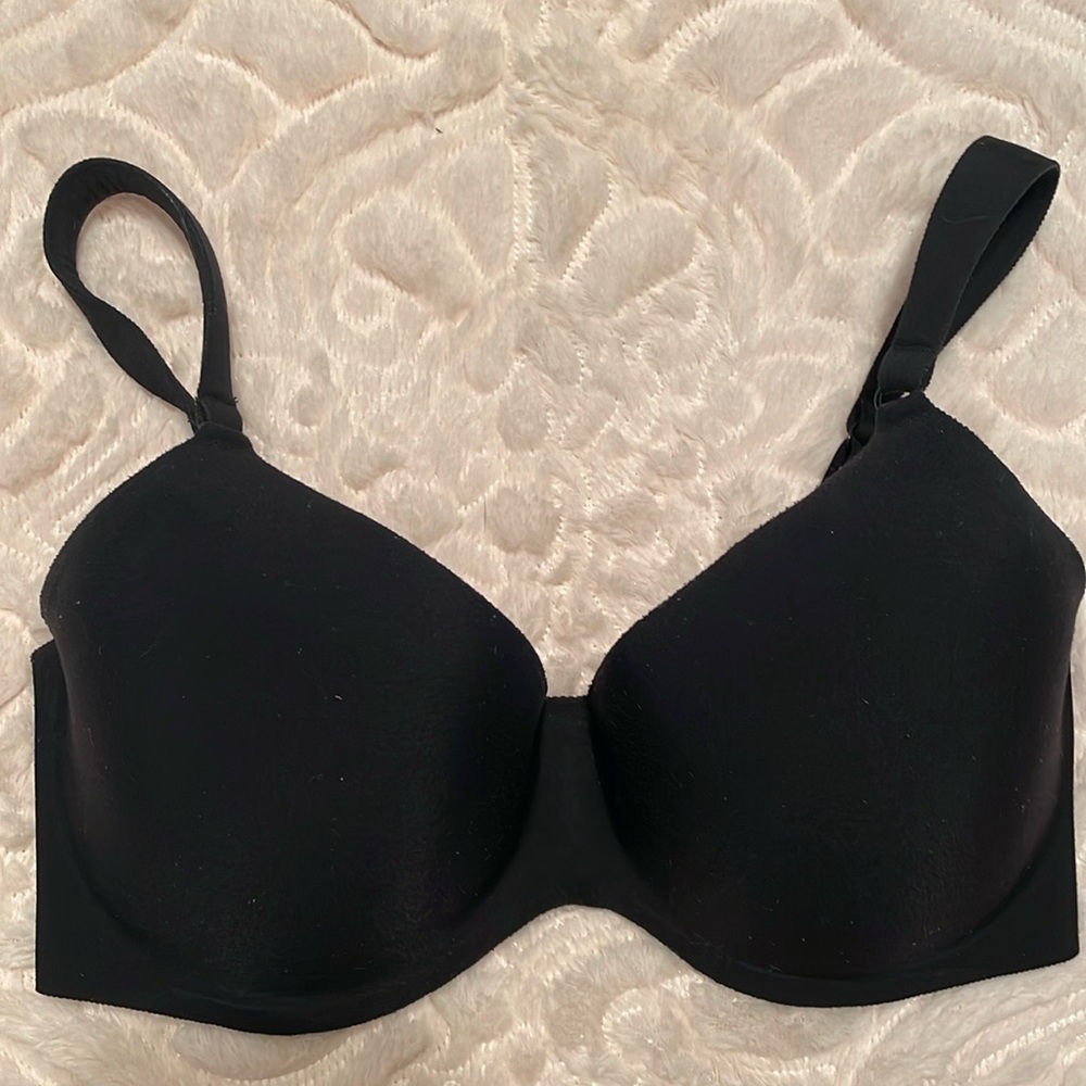 Wacoal Black Bra 34DD